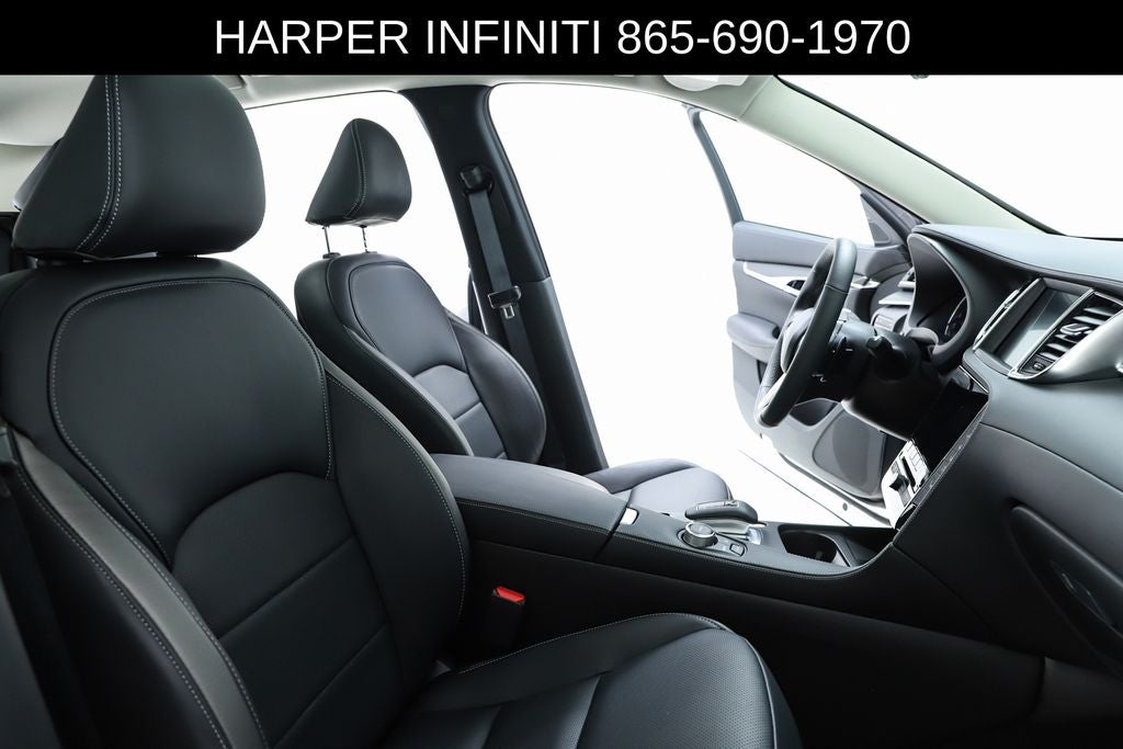 2025 INFINITI QX50 LUXE
