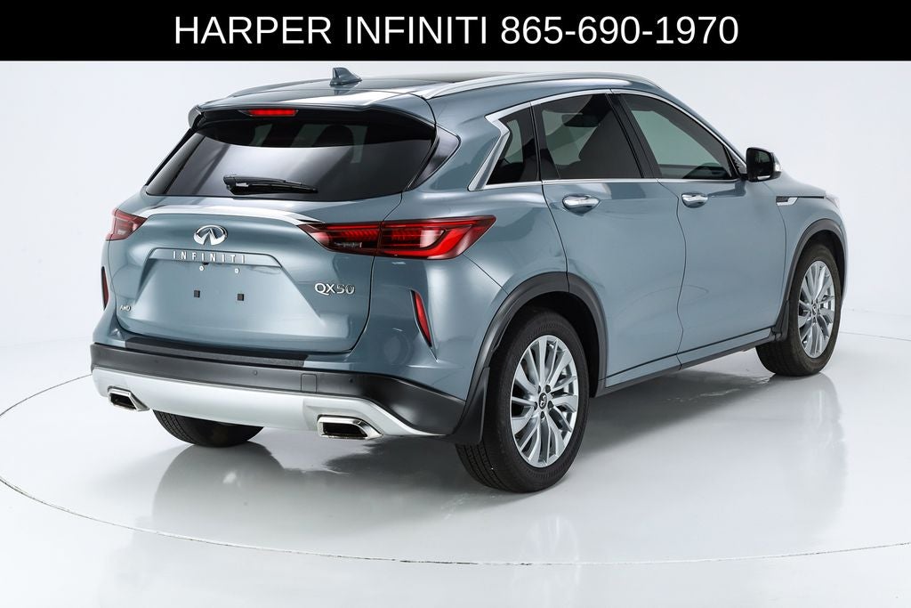 2023 INFINITI QX50 LUXE