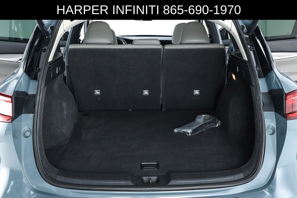 2023 INFINITI QX50 LUXE