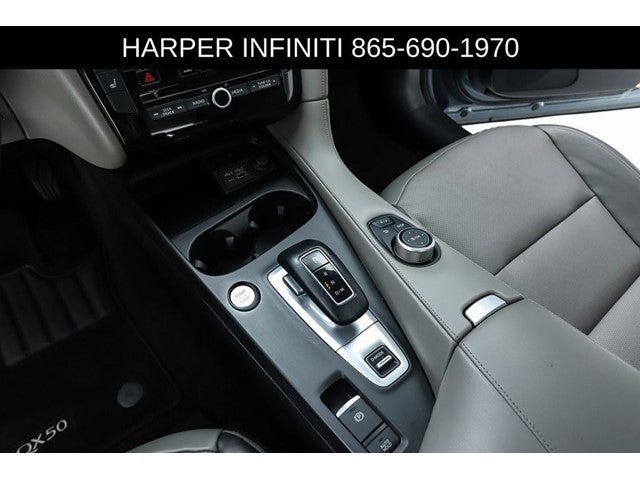 2023 INFINITI QX50 LUXE