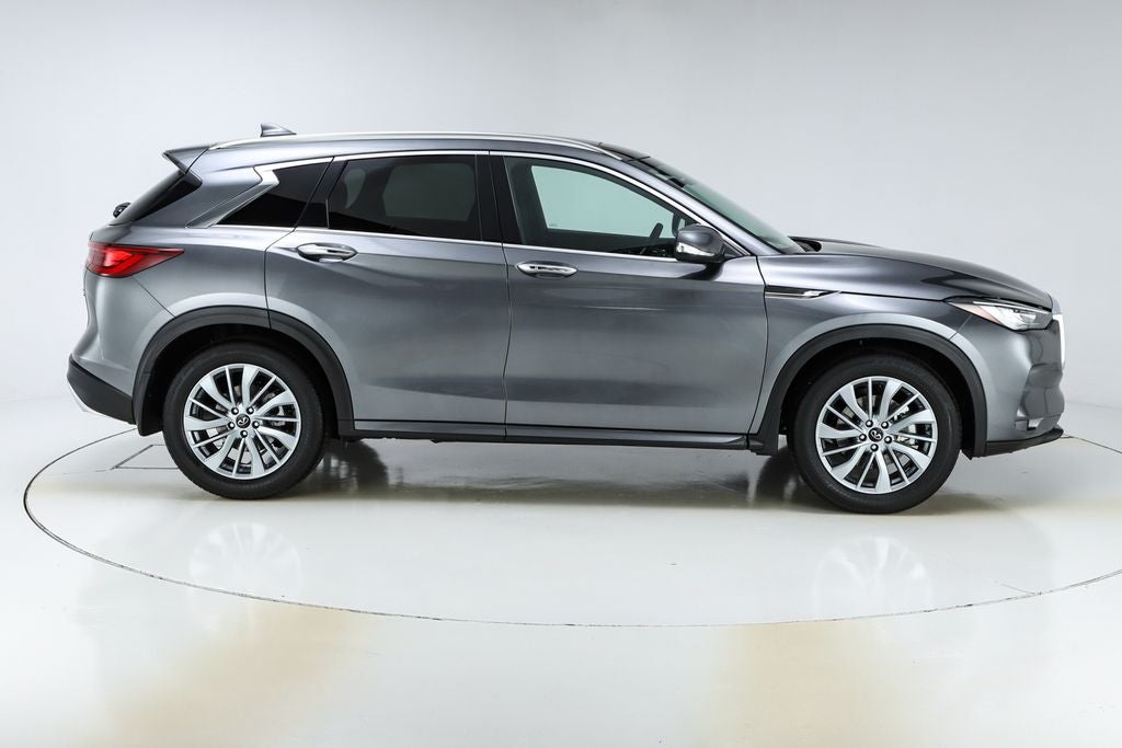 2025 INFINITI QX50 LUXE