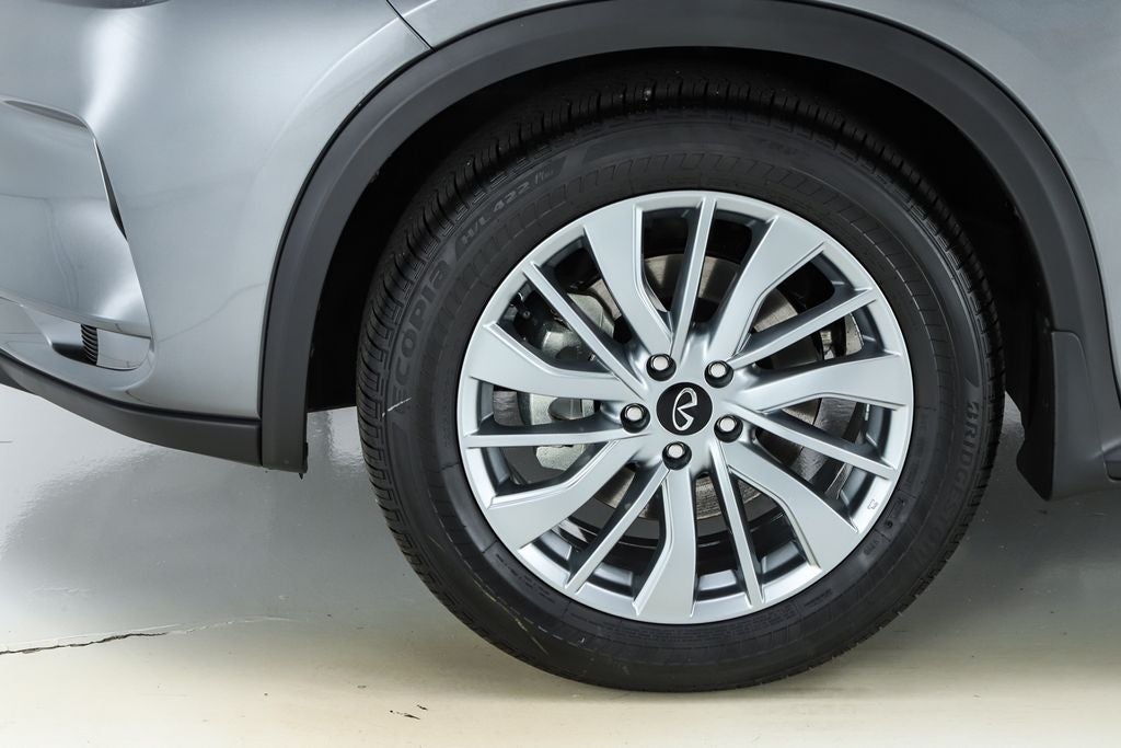 2025 INFINITI QX50 LUXE