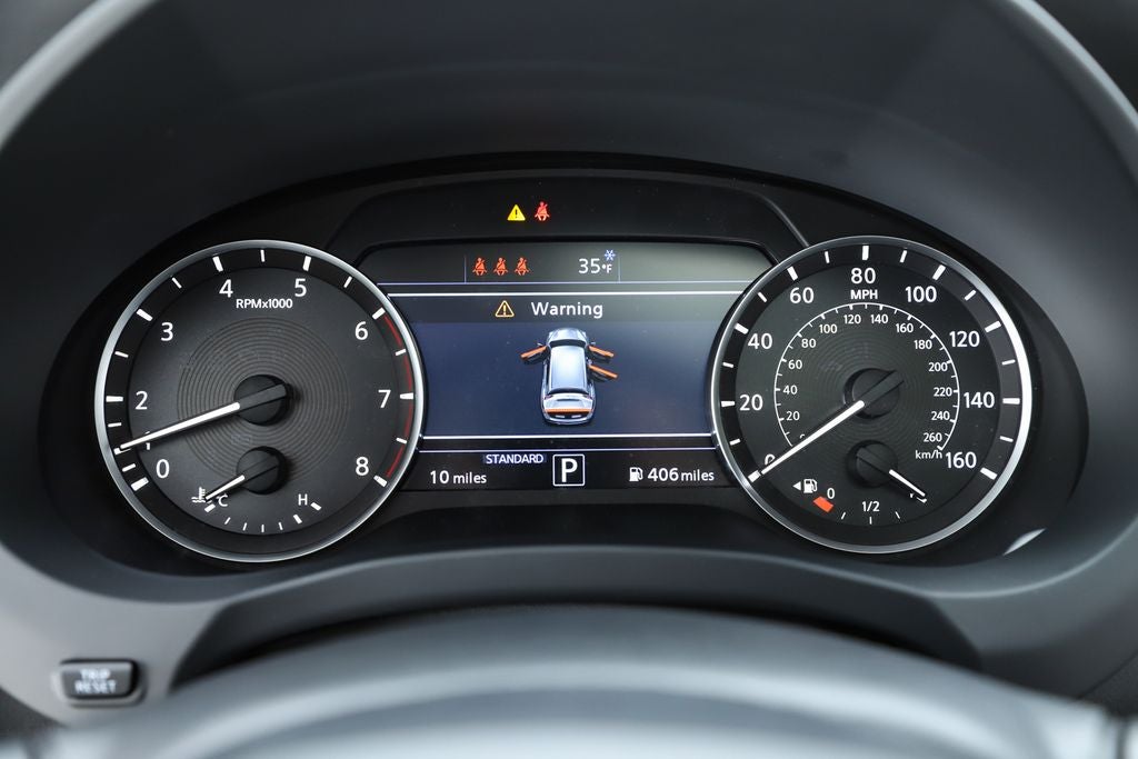 2025 INFINITI QX50 LUXE