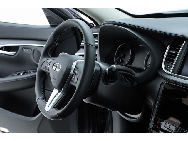 2025 INFINITI QX50 LUXE