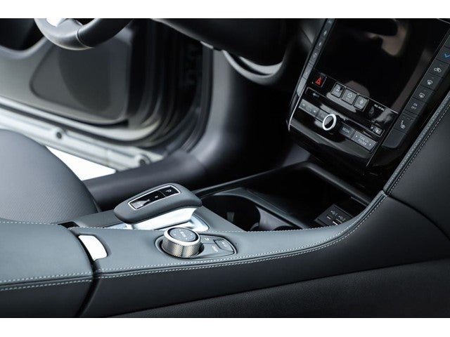 2025 INFINITI QX50 LUXE