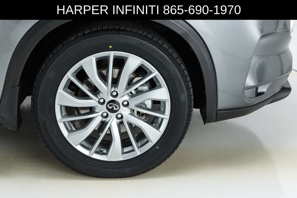 2023 INFINITI QX50 LUXE