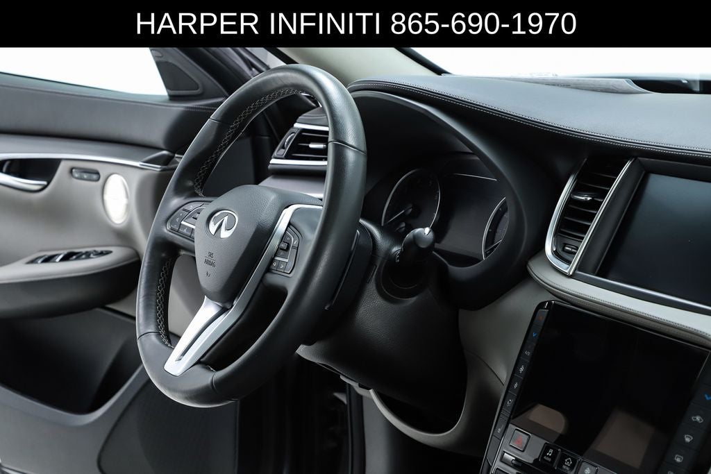 2023 INFINITI QX50 LUXE