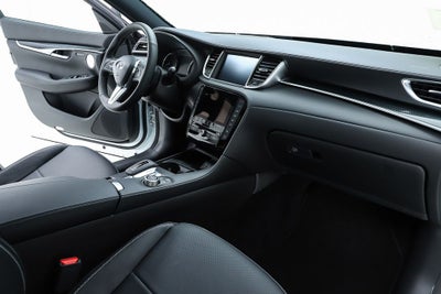 2025 INFINITI QX50 SPORT