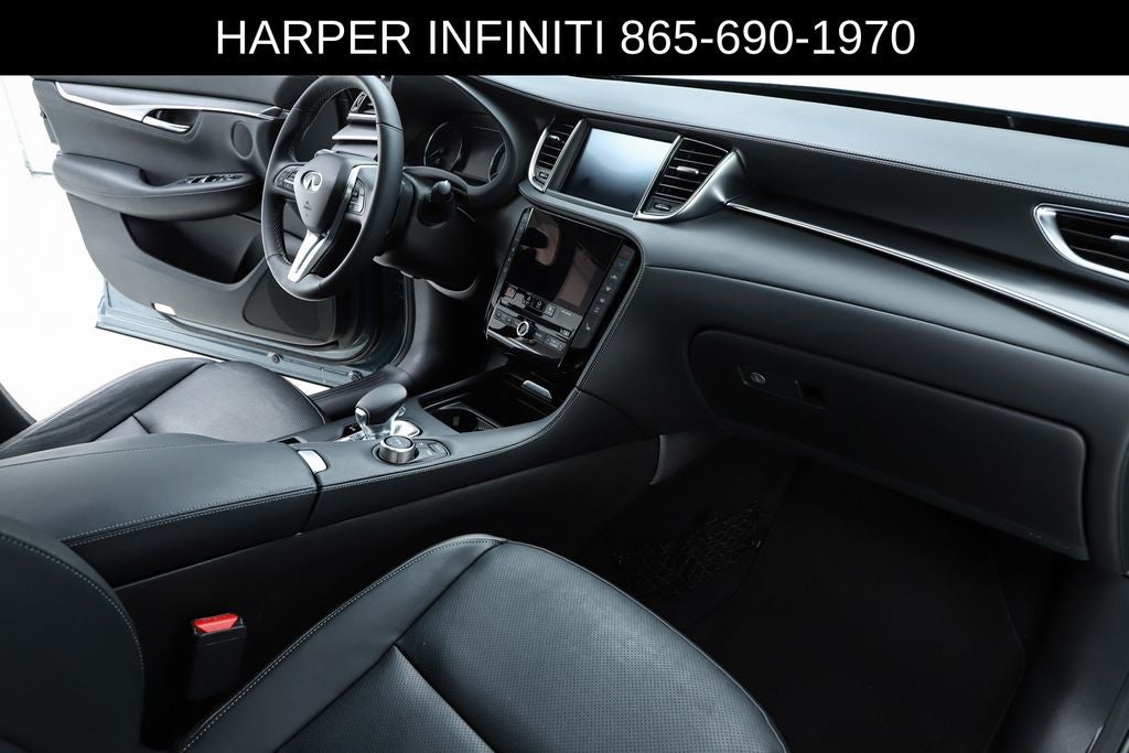 2023 INFINITI QX55 LUXE