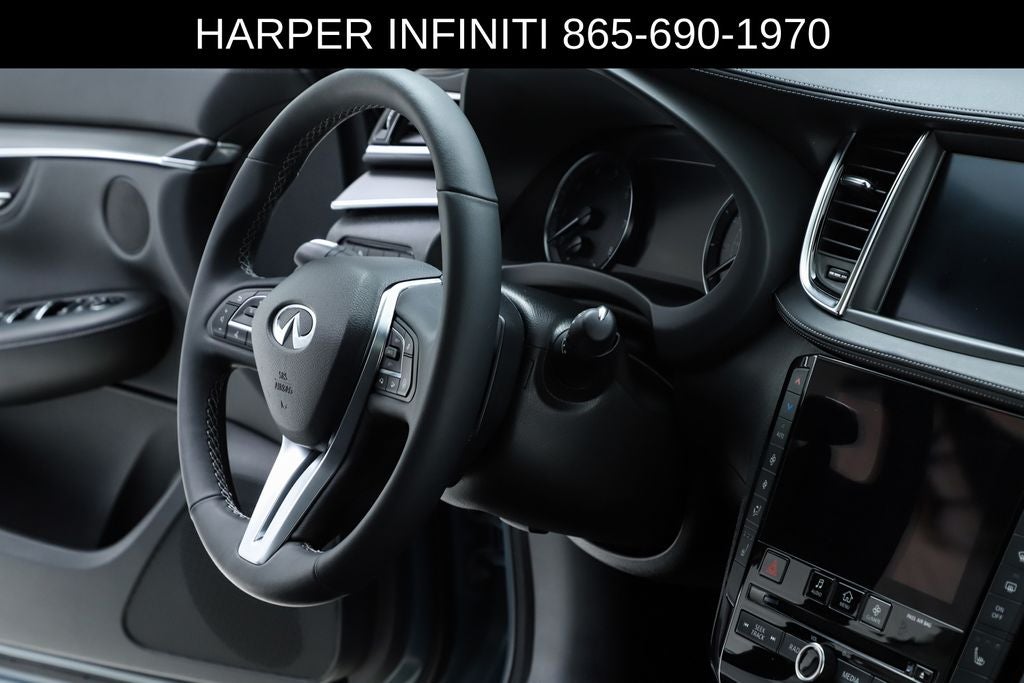 2023 INFINITI QX55 LUXE