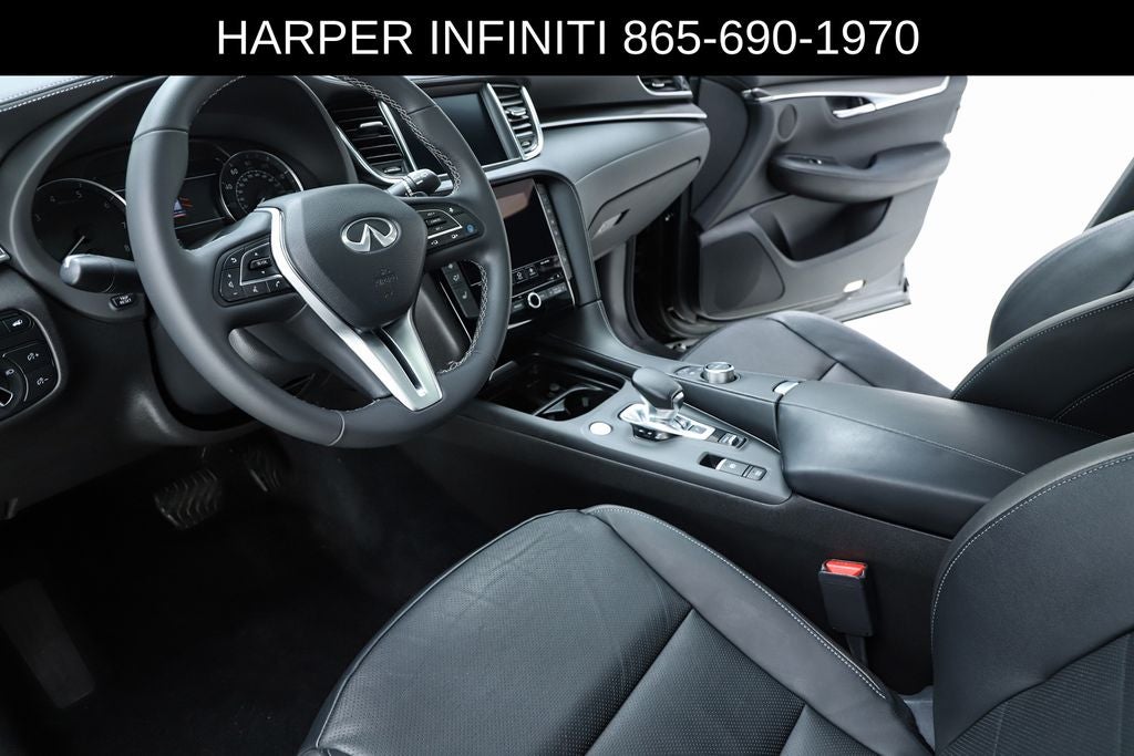 2023 INFINITI QX55 LUXE