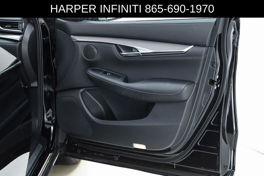 2023 INFINITI QX55 LUXE