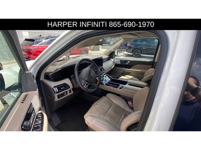 2022 Lincoln Navigator L Reserve
