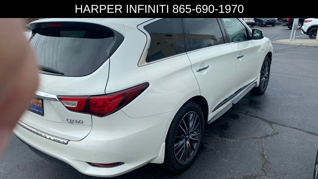 2016 INFINITI QX60 Base