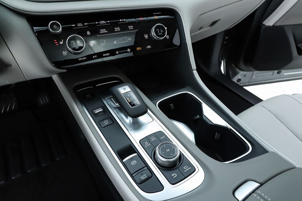 2027 INFINITI QX60 LUXE