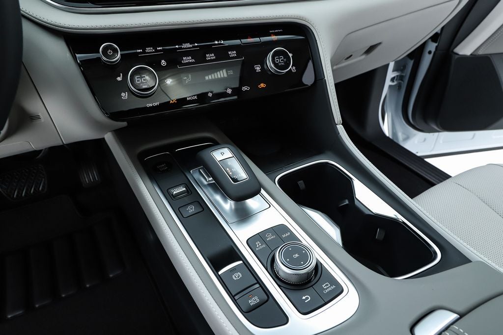 2027 INFINITI QX60 LUXE