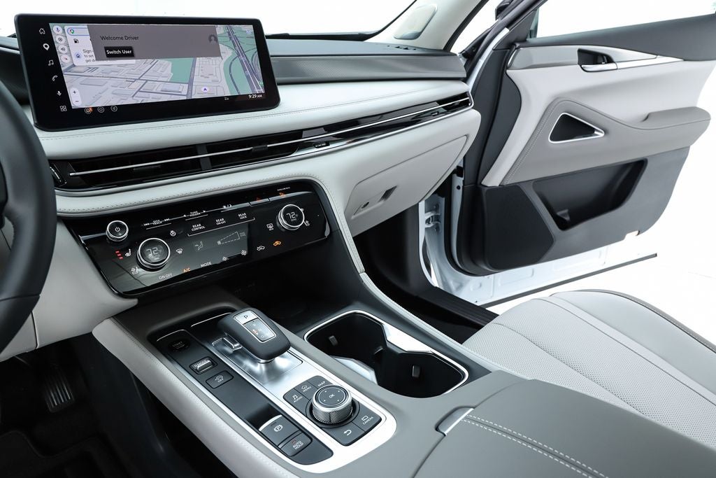 2027 INFINITI QX60 LUXE