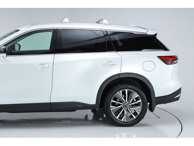 2027 INFINITI QX60 LUXE