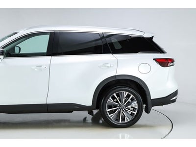 2027 INFINITI QX60 LUXE