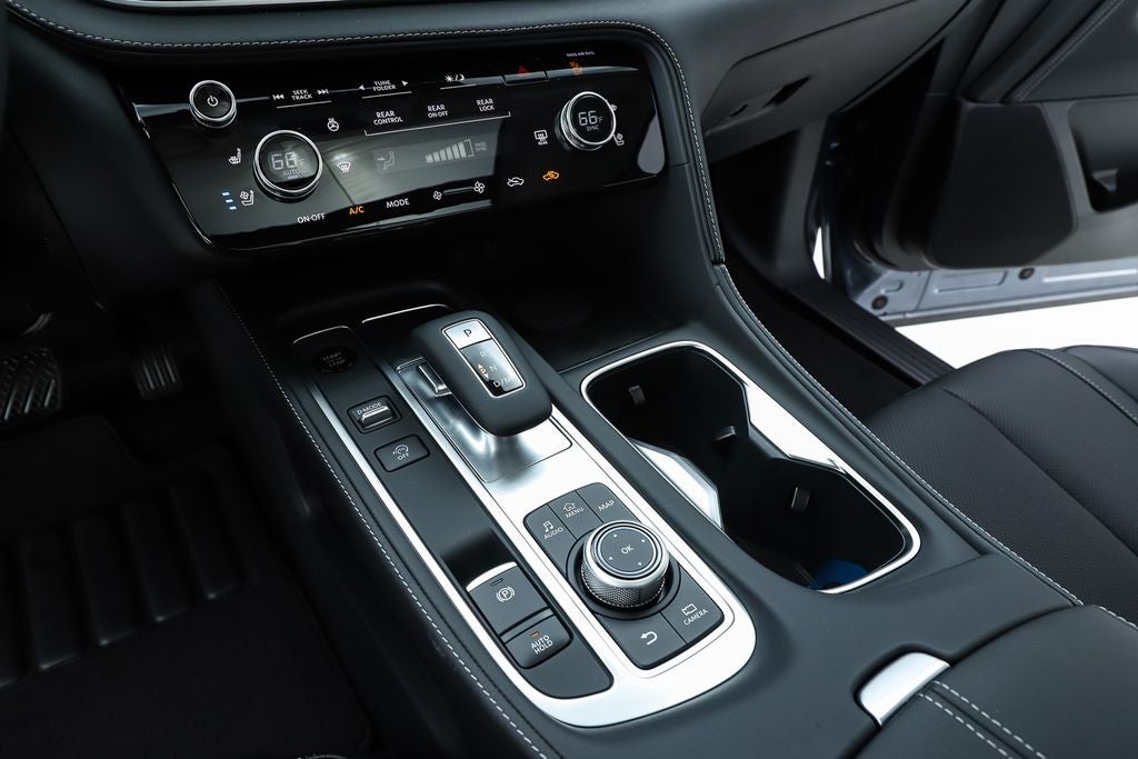 2027 INFINITI QX60 LUXE