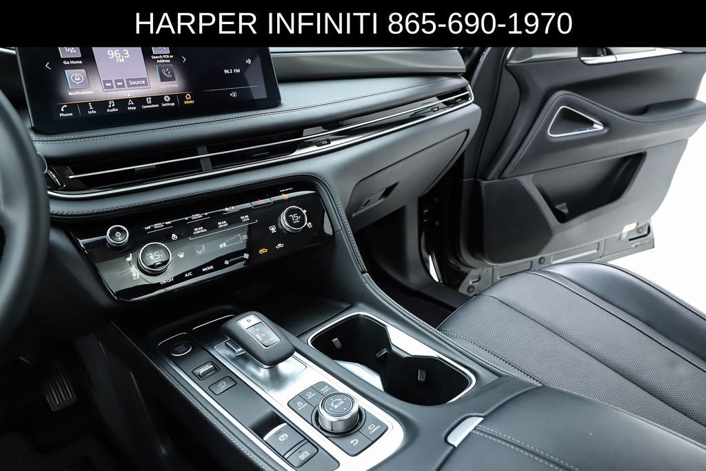 2025 INFINITI QX60 LUXE