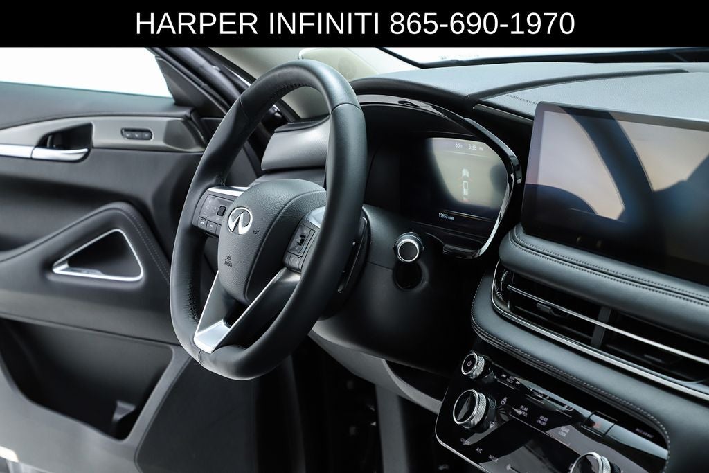 2025 INFINITI QX60 LUXE