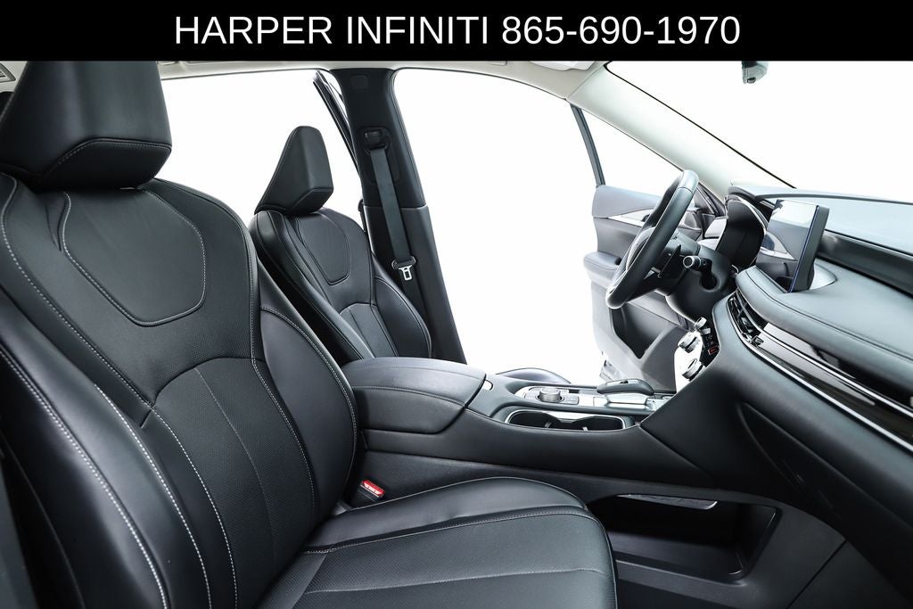 2025 INFINITI QX60 LUXE
