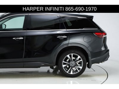 2025 INFINITI QX60 LUXE