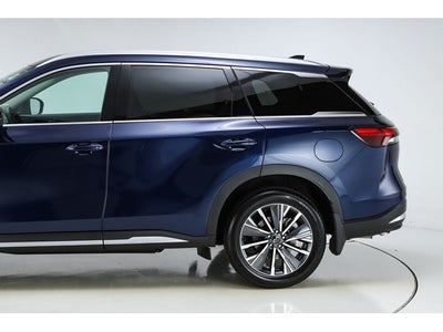 2026 INFINITI QX60 LUXE