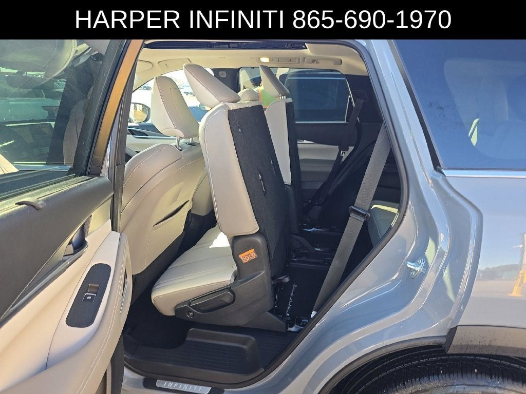 2026 INFINITI QX60 LUXE