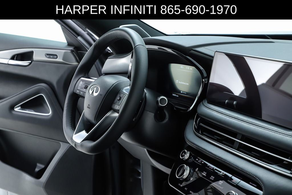 2025 INFINITI QX60 LUXE