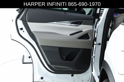2026 INFINITI QX60 LUXE