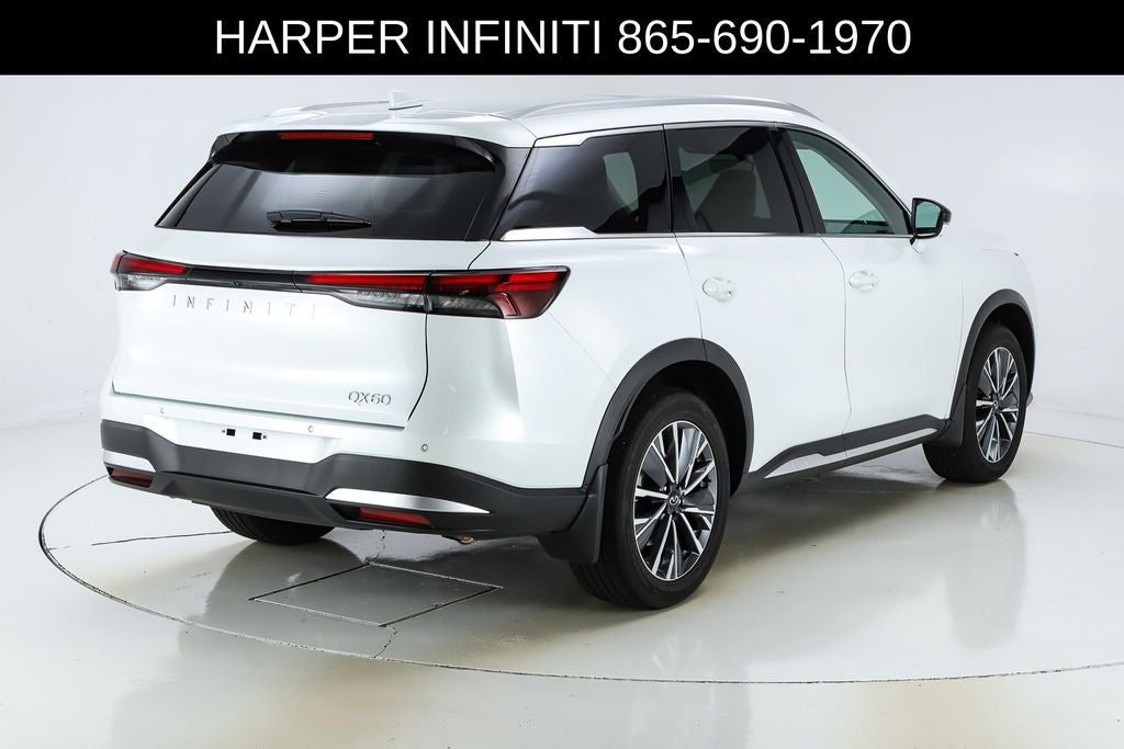 2026 INFINITI QX60 LUXE
