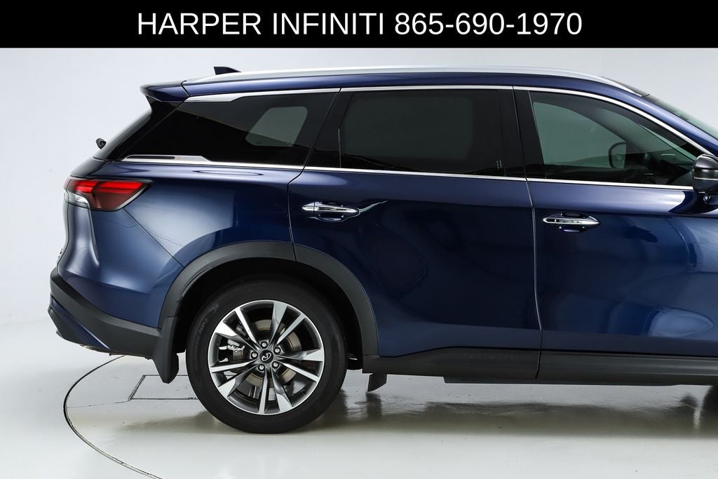 2025 INFINITI QX60 LUXE