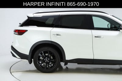 2025 INFINITI QX60 LUXE