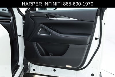 2025 INFINITI QX60 LUXE