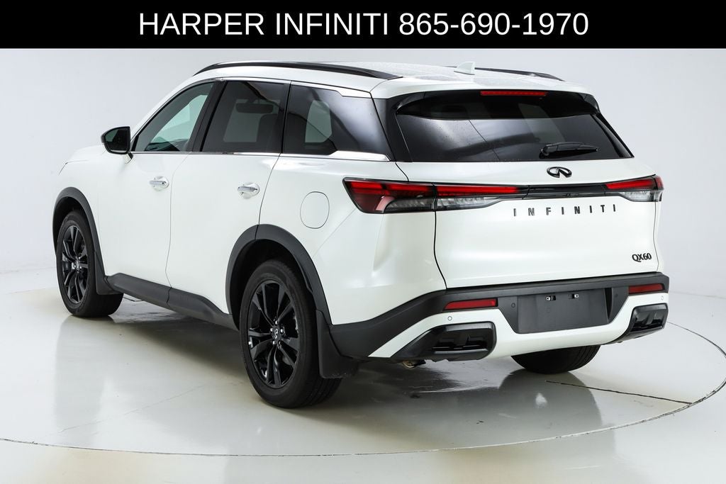 2025 INFINITI QX60 LUXE