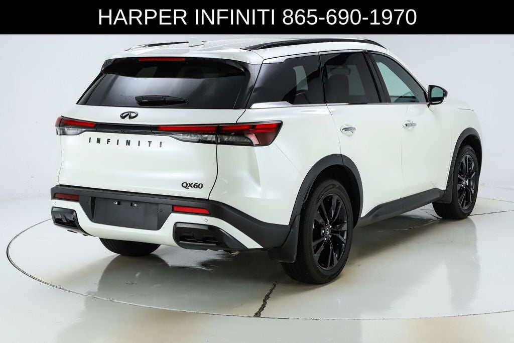 2025 INFINITI QX60 LUXE