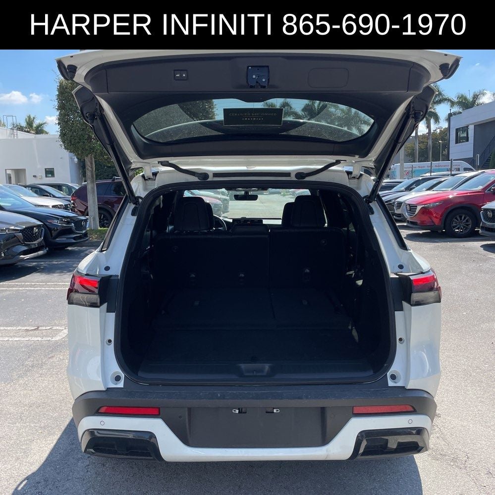 2025 INFINITI QX60 LUXE