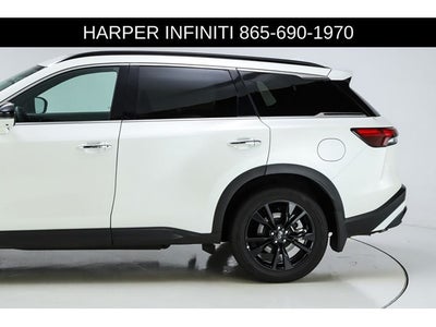 2025 INFINITI QX60 LUXE