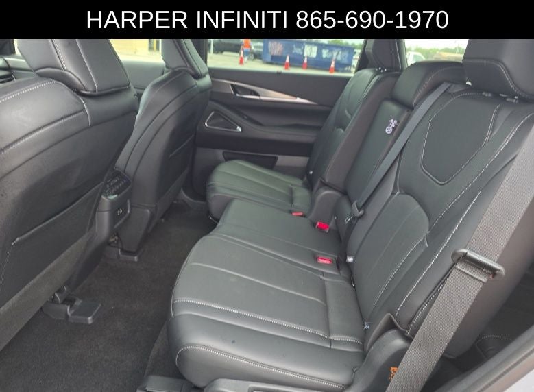 2025 INFINITI QX60 LUXE