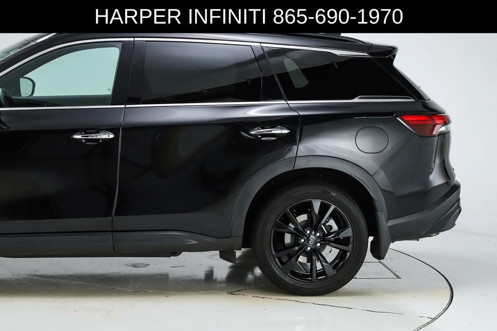 2025 INFINITI QX60 LUXE
