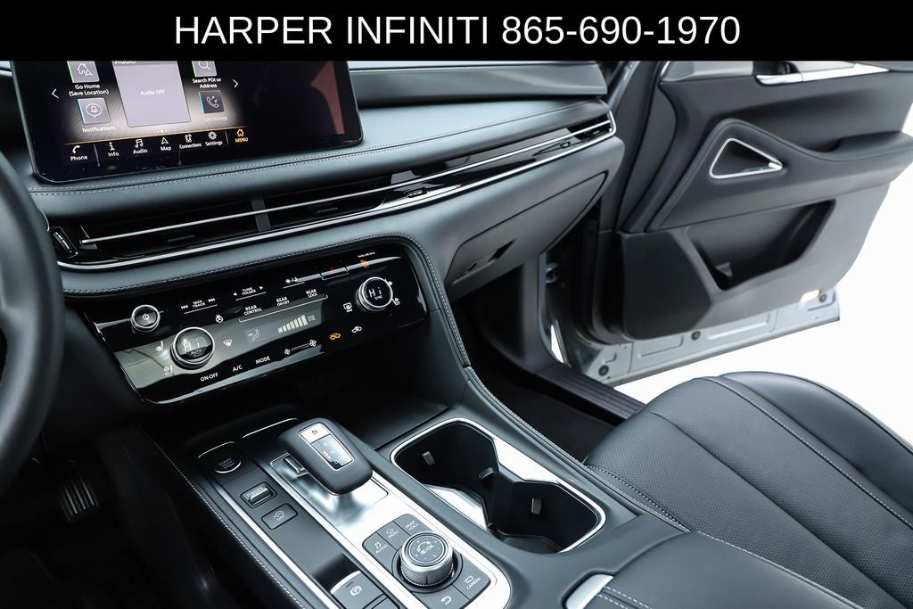 2025 INFINITI QX60 LUXE