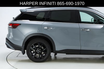 2025 INFINITI QX60 LUXE