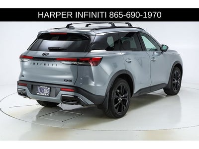 2025 INFINITI QX60 LUXE