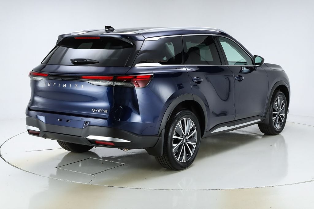 2026 INFINITI QX60 LUXE