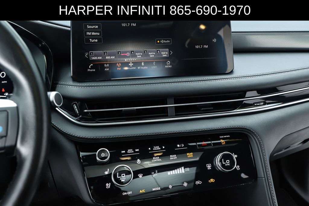 2025 INFINITI QX60 LUXE