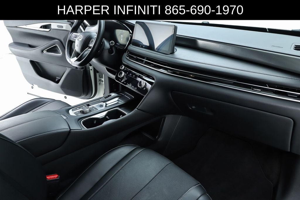2025 INFINITI QX60 LUXE