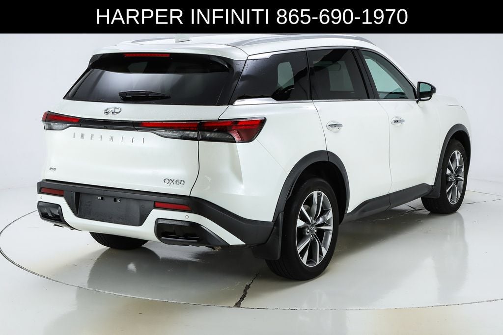 2025 INFINITI QX60 LUXE