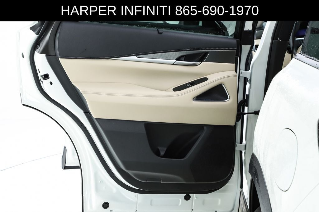 2025 INFINITI QX60 LUXE